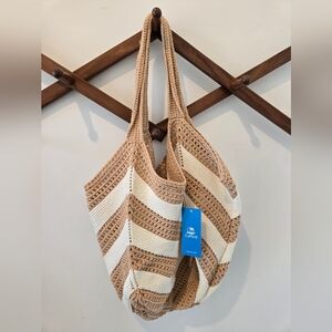 Cupshe Tan and Cream Crochet Tote Bag